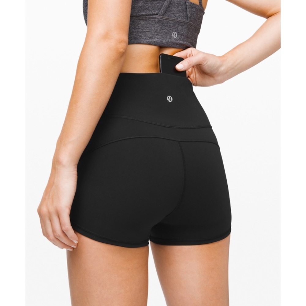 Lululemon Black In Movement Short 6 *Everlux 2.5"